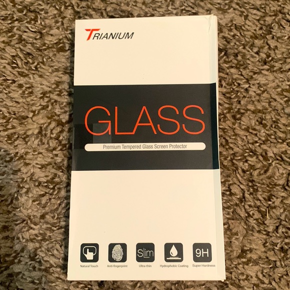 📱Set of 3 Glass Screen Protectors📱NWT iPhone XR - Picture 1 of 3